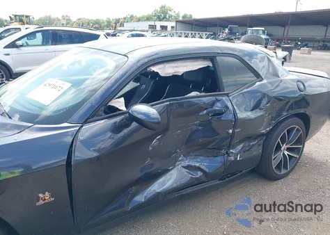 2018 Dodge Challenger R/T Scat Pack из США, поврежденный, VIN 2C3CDZFJ5JH259638